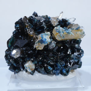 カナダ Yukon準州産 ラズライト(天藍石)