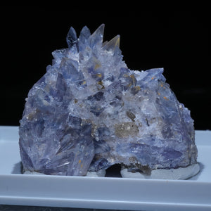 カザフスタン産　クリード石 Creedite