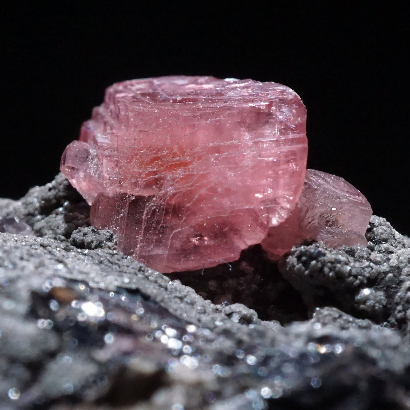 【天然石＊ロードクロサイト×アメジスト】No.102 ペルー産 母岩付きロードクロサイト – 天然石ハッピーギフト