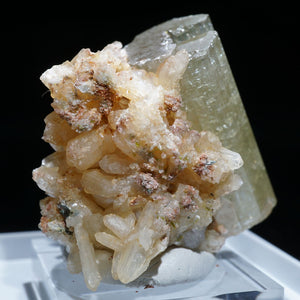 モロッコ産 Fluorapatite