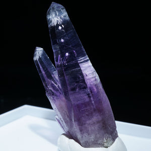 メキシコ産 Negative Crystal in Amethyst(負晶)