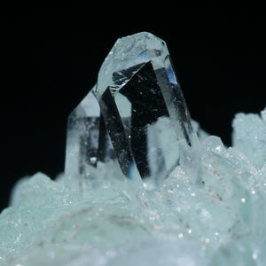 ナミビア産 プレナイト・水晶