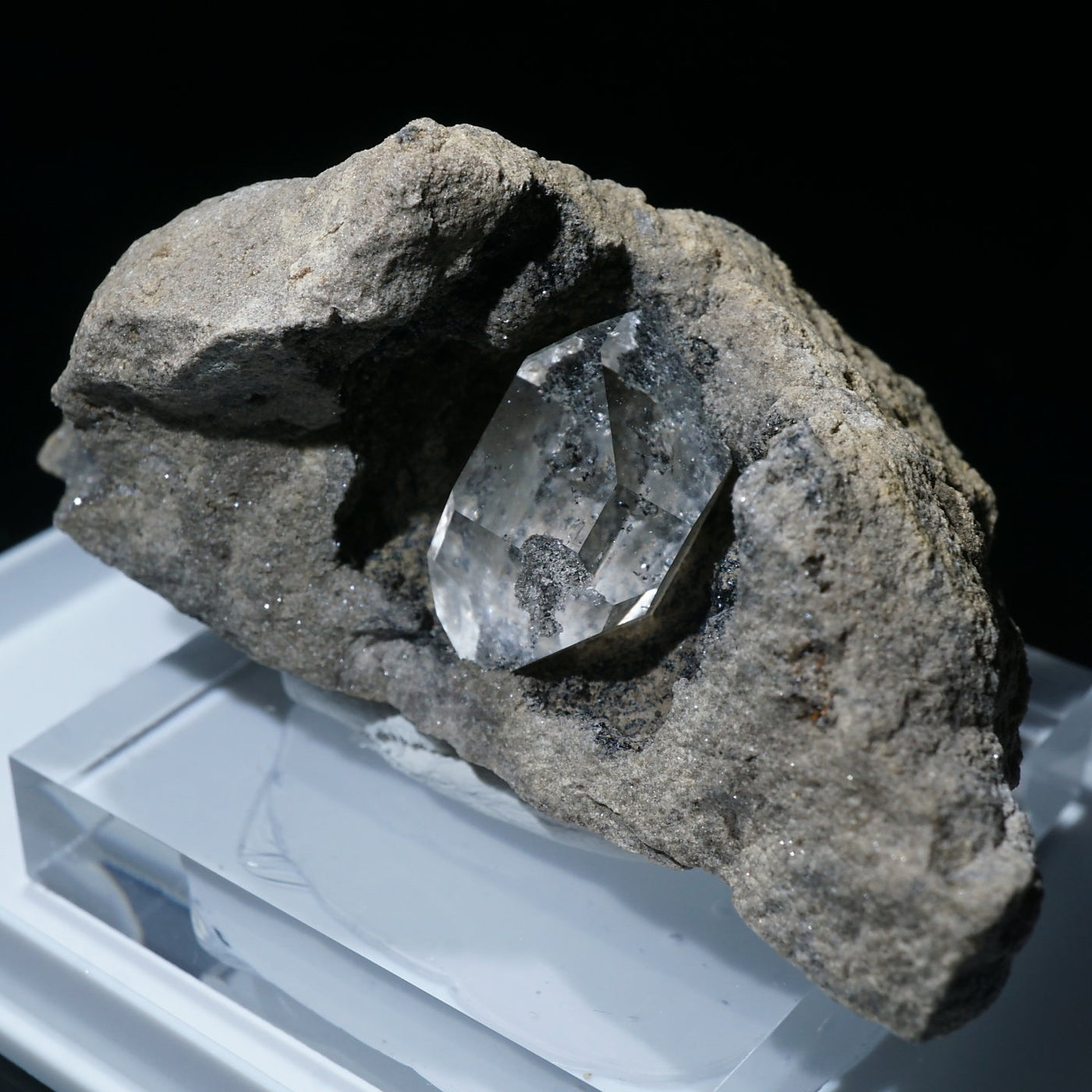 母岩付きハーキマーダイヤモンド(水晶) – 天然石ハッピーギフト