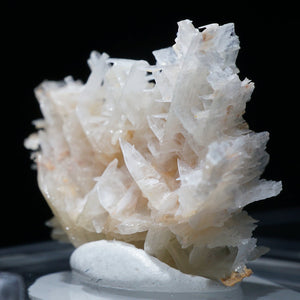 スペイン産 Cerussite(白鉛鉱)