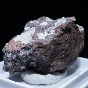 スコットランド産 Chabazite・Thomsonite