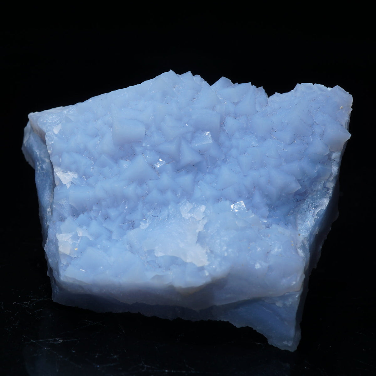 ルーマニア Trestia産 カルセドニーafterフローライト(仮晶) – 天然石ハッピーギフト