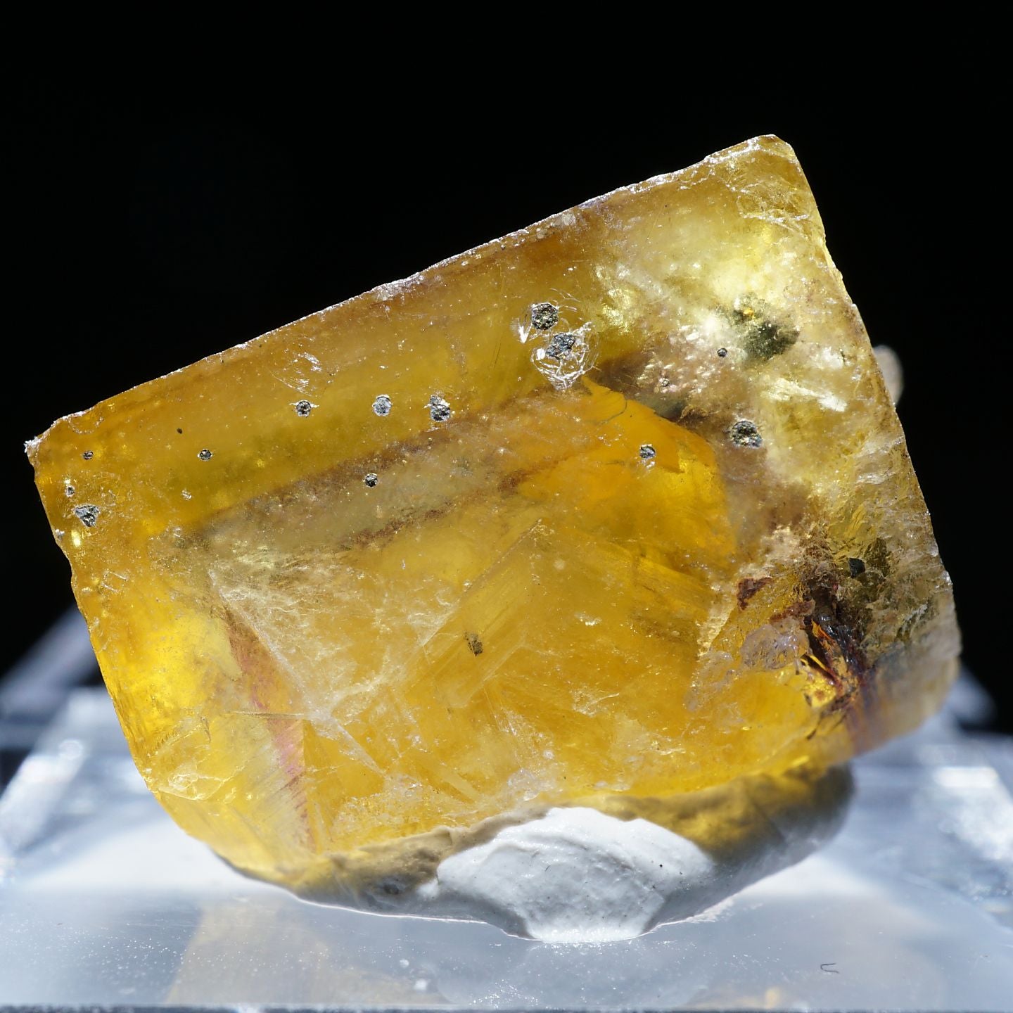 ドイツ産 フローライト – 天然石ハッピーギフト