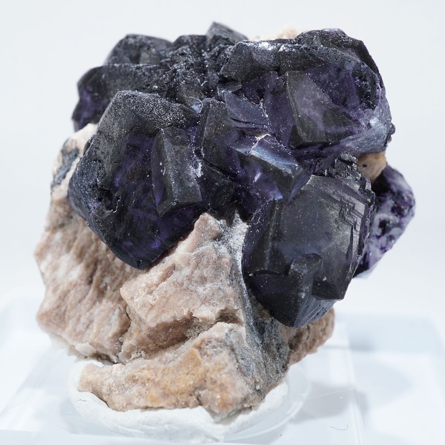 母岩付き・ミルキーフローライトスフィア　天然石 母岩付き・ミルキーフローライトスフィア 天然石