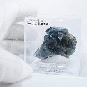 ナミビア・オコルス産 フローライト – 天然石ハッピーギフト