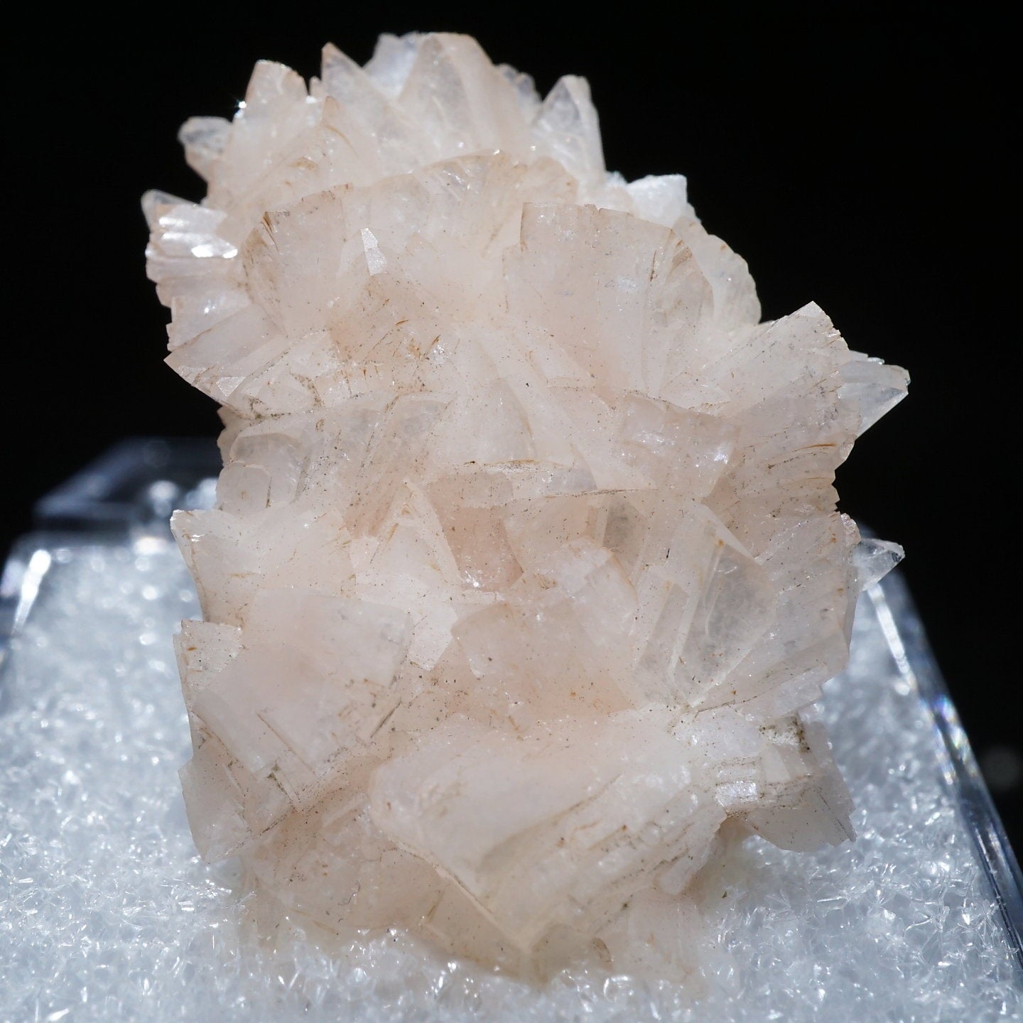 カナダ産 Heulandite(輝沸石)