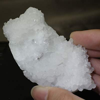 中国産 水晶クラスター 約80g – 天然石ハッピーギフト