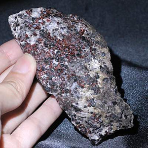 アメリカ産 珪亜鉛鉱(Willemite) 約249g