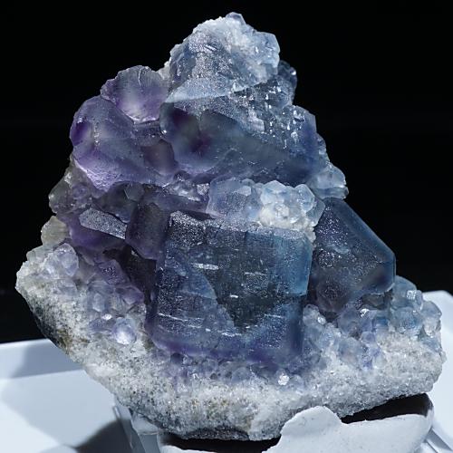 中国産　福建省　ブルーフローライト　fluorite 青　蛍石