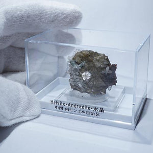 中国 内モンゴル産 Helvite・Andradite・水晶