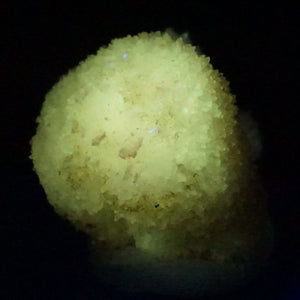 イタリア トスカーナ産 蛍光水晶