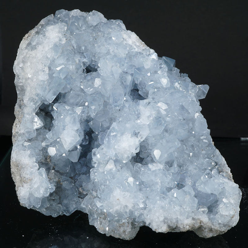 大きい　セレスタイト原石  天青石　美品　マダガスカル　パワーストーン