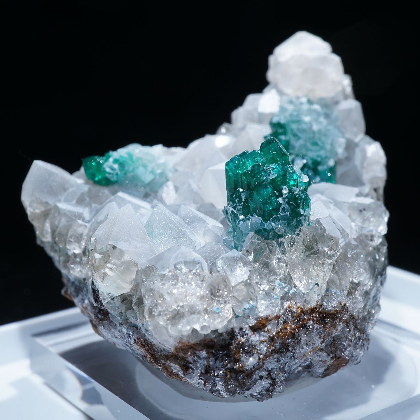 コンゴ産 翠銅鉱・水晶 – 天然石ハッピーギフト