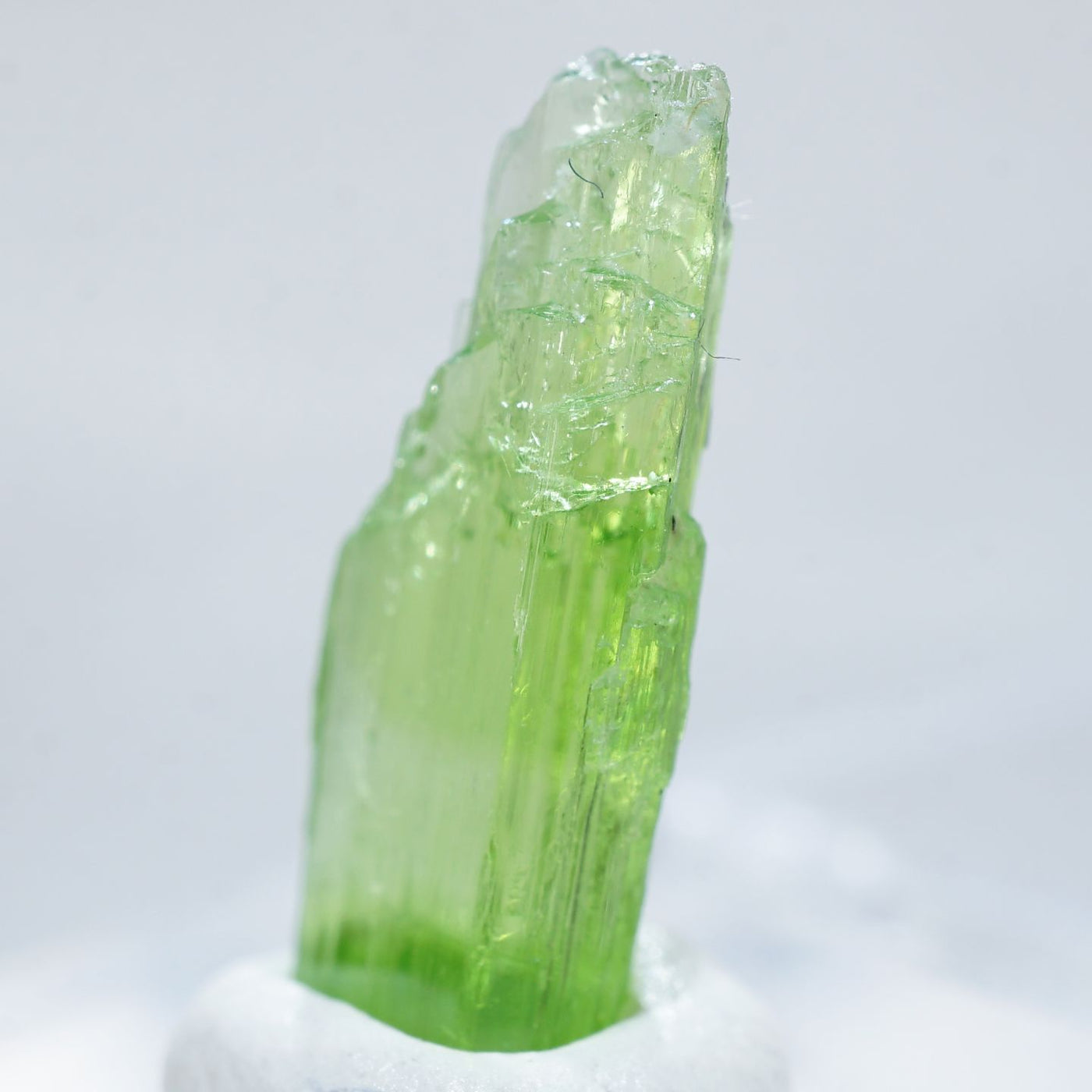 タンザニア産 Tremolite – 天然石ハッピーギフト