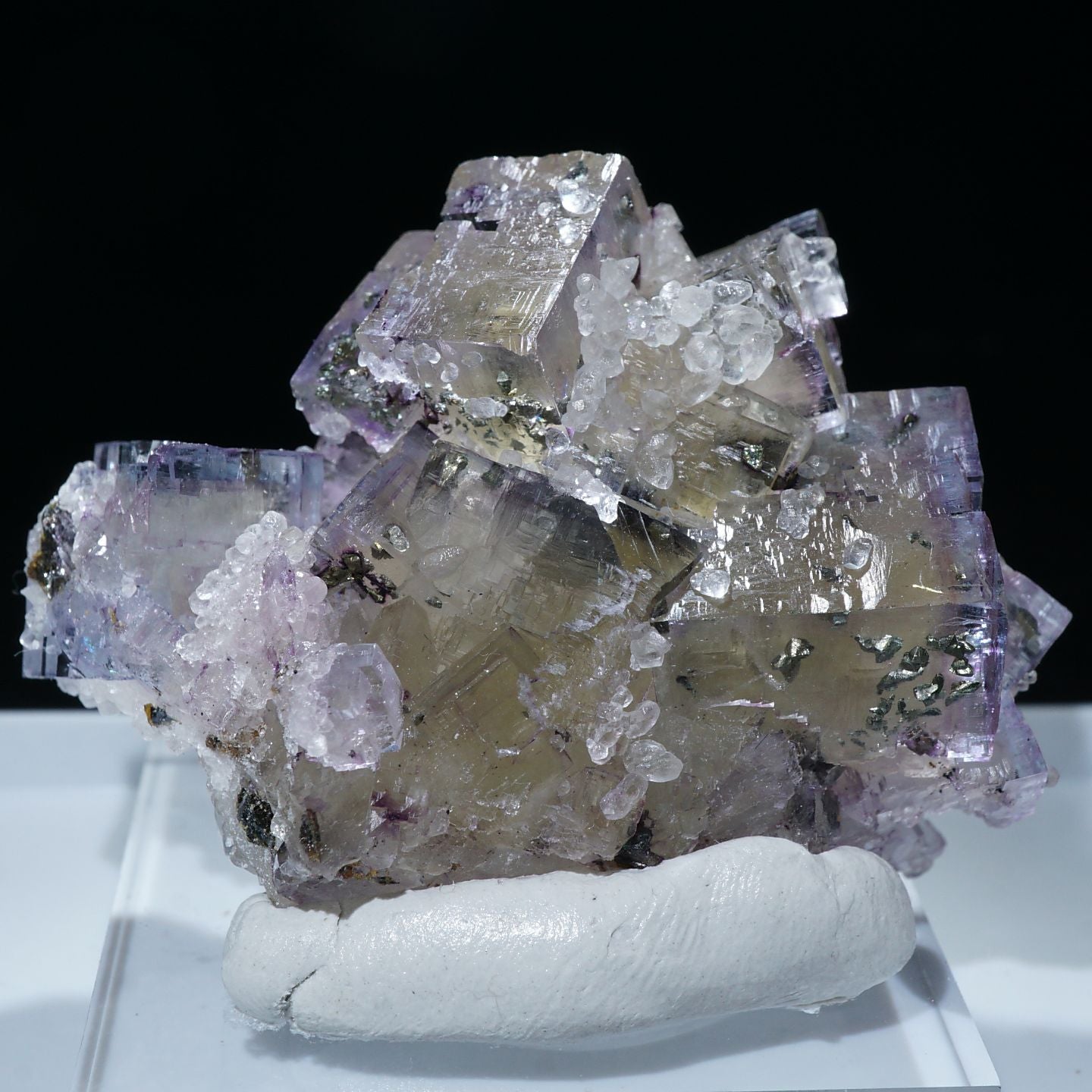 イリノイ州 Cave in Rock産 蛍光八面体フローライト 約6g |ハッピー