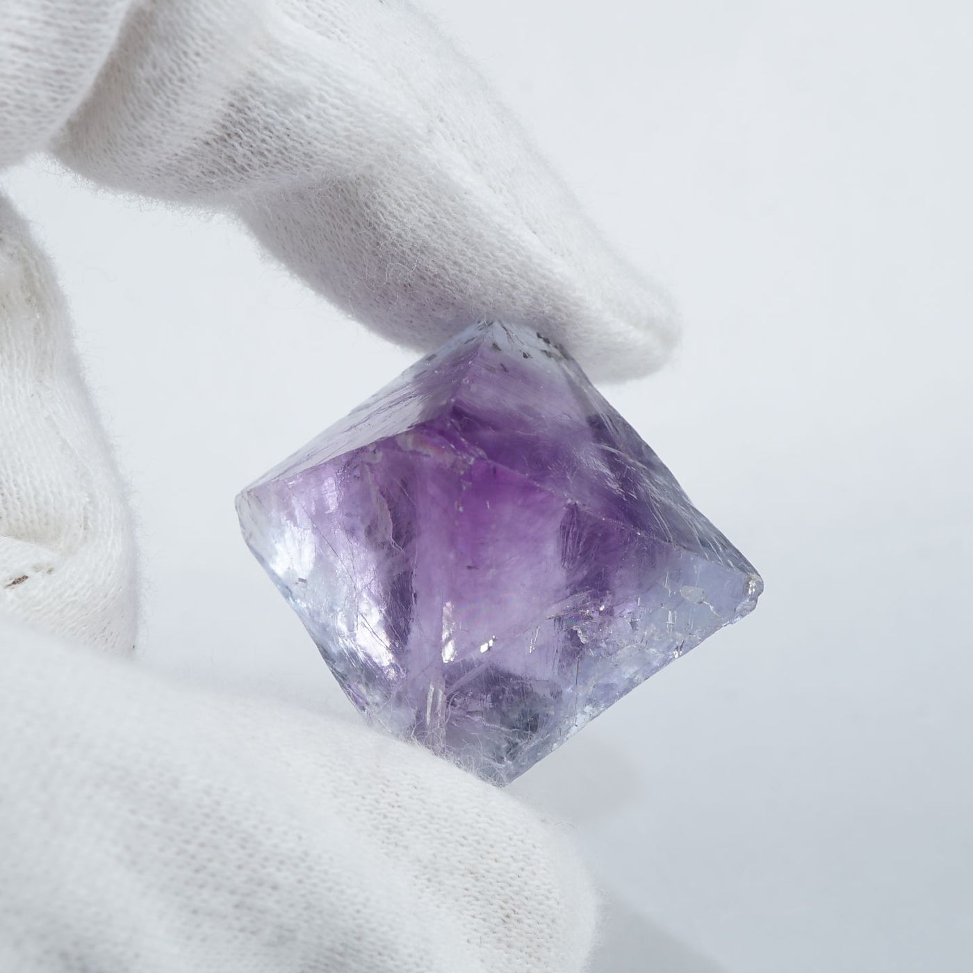鉱物アソビフローライト　蛍石　イリノイ産　八面体　パープル　濃紫